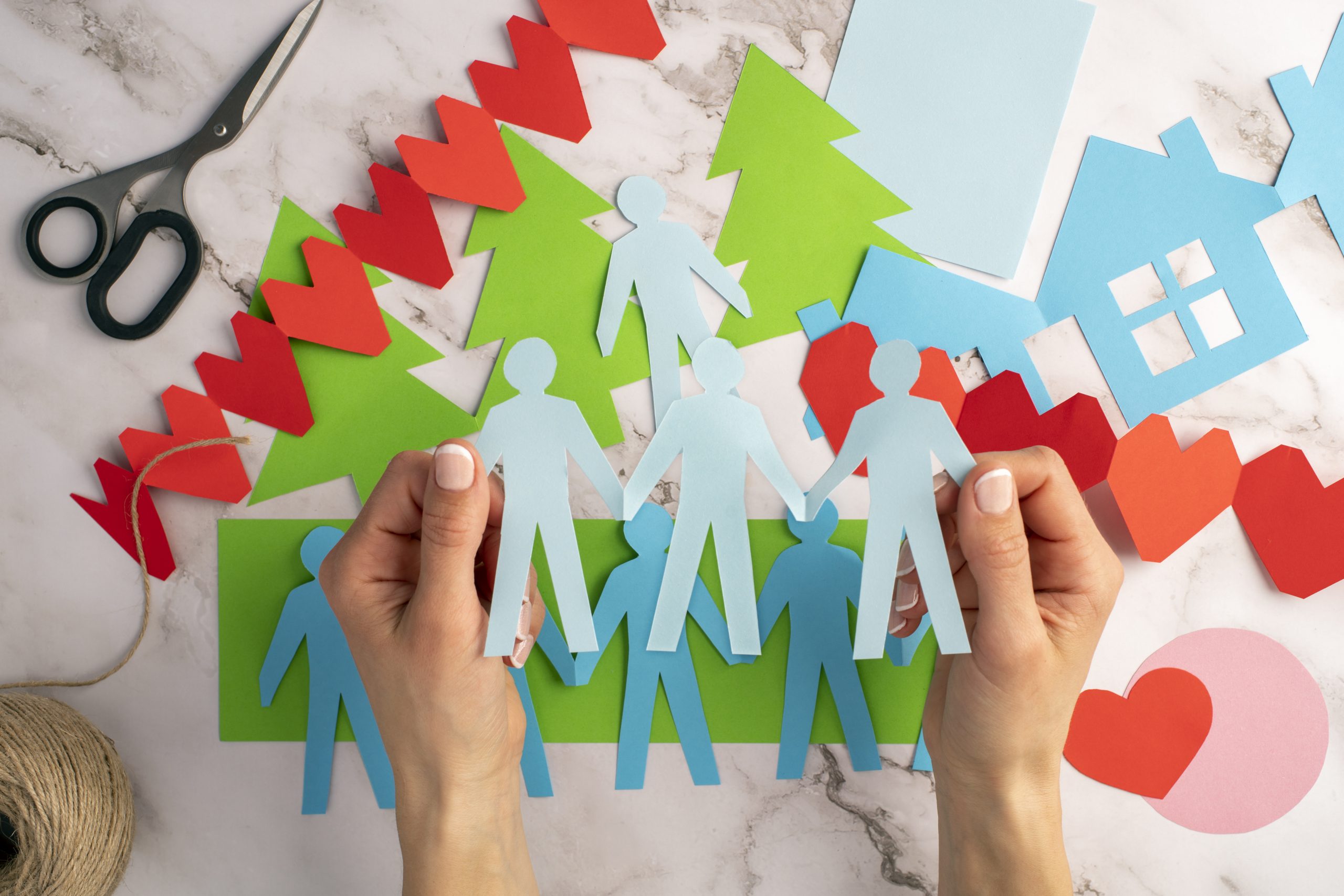 colorful-paper-chains-still-life